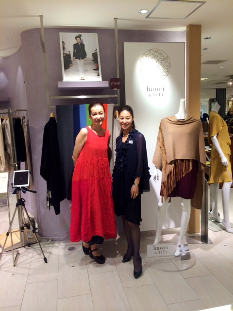 haori de TiTi (ハオリ ドゥ ティティ) 秋の新作発表会にて_a0138976_8532871.jpg