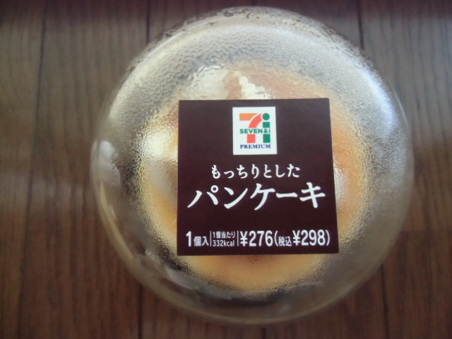 もっちりとしたパンケーキ　　_e0114588_15154283.jpg