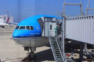 Klmオランダ航空でまずはアムステルダムまで 美智代の世界遺産紀行 目指せ500ヵ所