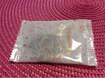 京橋千疋屋で桃のパフェ♪_d0285416_2241442.jpg