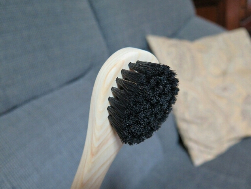 孫の背中をかく 孫の手ブラシ 十色生活