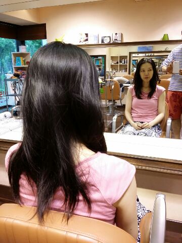 一年伸ばした髪をバッサリと Belin S Blog