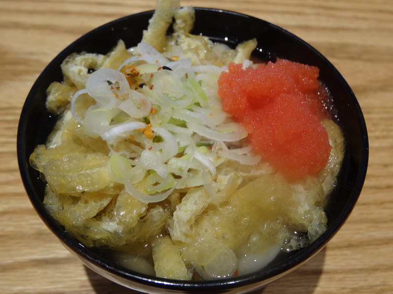 成田空港そばのホテルのウェルカムドリンクとブッフェの朝ご飯です。_c0225997_9162038.jpg