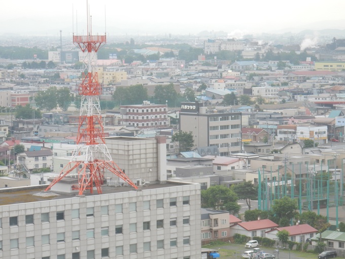 ホテルの窓から！朝のバイキング！旭川の街並み！_d0200811_101995.jpg