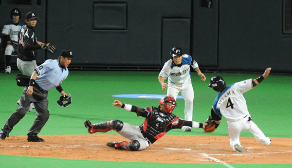 【ロッテ戦】斎藤佑樹の行く末と３連勝【40戦目】ビンゴ_e0126914_122493.jpg