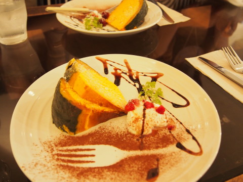 まるごとかぼちゃのクリームチーズケーキ：TUBE LANE（弘前市）_b0147224_2037020.jpg