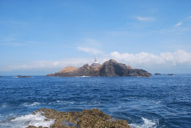 神子元島 カメ根の磯釣り 釣り王子の今日の空