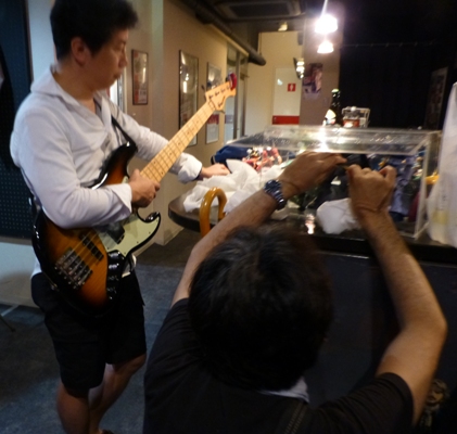 カラフル夏の2デイズライブ@Cavern Beat、2日目のライブレポ!_e0188087_11155471.jpg