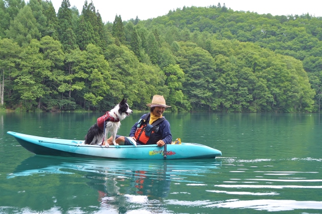 戸隠キャンプ2014⑤ 青木湖でカヤック_a0126590_09114020.jpg