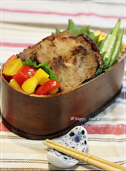 焼豚弁当と桃と♪_f0348032_18280722.jpg