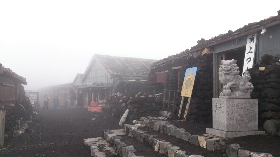 f0202990_22474971.jpg