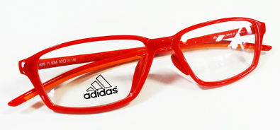 お子様用スポーツ対応メガネフレームadidas ambition2.0(アディダス アンビション)新作フレーム入荷!_c0003493_18213443.jpg