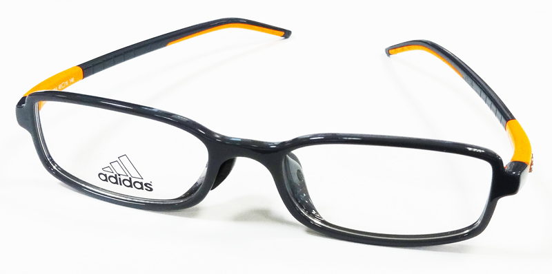 お子様用スポーツ対応メガネフレームadidas ambition2.0(アディダス アンビション)新作フレーム入荷!_c0003493_18264965.jpg