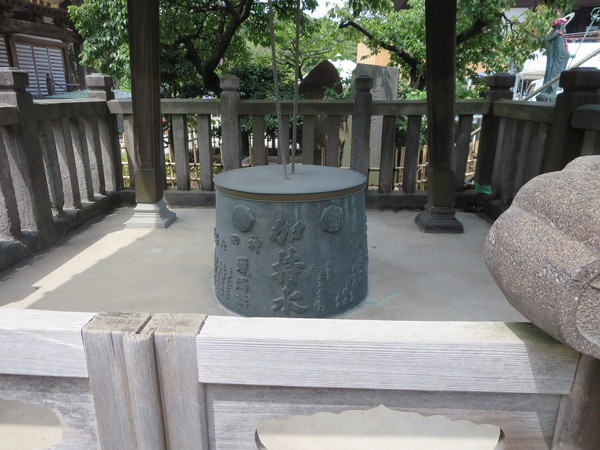 c0326000_11492340.jpg