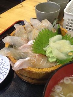 タカマル鮮魚店３号館でランチ☆_b0173605_9462669.jpg