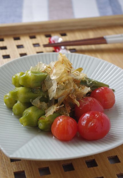 オクラとトマトのだし煮_f0168317_022092.jpg