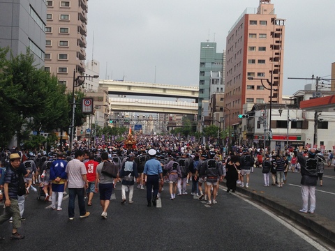 和の精神を担ぐ_f0206024_723896.jpg