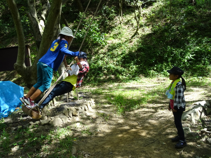 深日小学校＆多奈川小学校学童保育第２回「里山体験」_c0108460_18452423.jpg