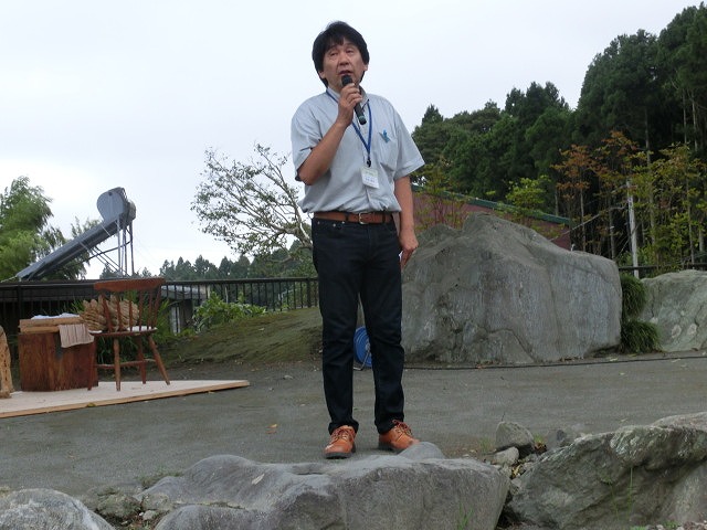 富士芸術村10周年 彫刻家・三沢厚彦氏を迎えての「富士山アーティスト・イン・レジデンス」_f0141310_7424416.jpg