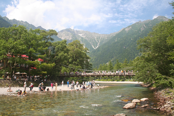 ブログテーマ更新!夏休み&旅の思い出を募集!_f0357923_1845328.jpg