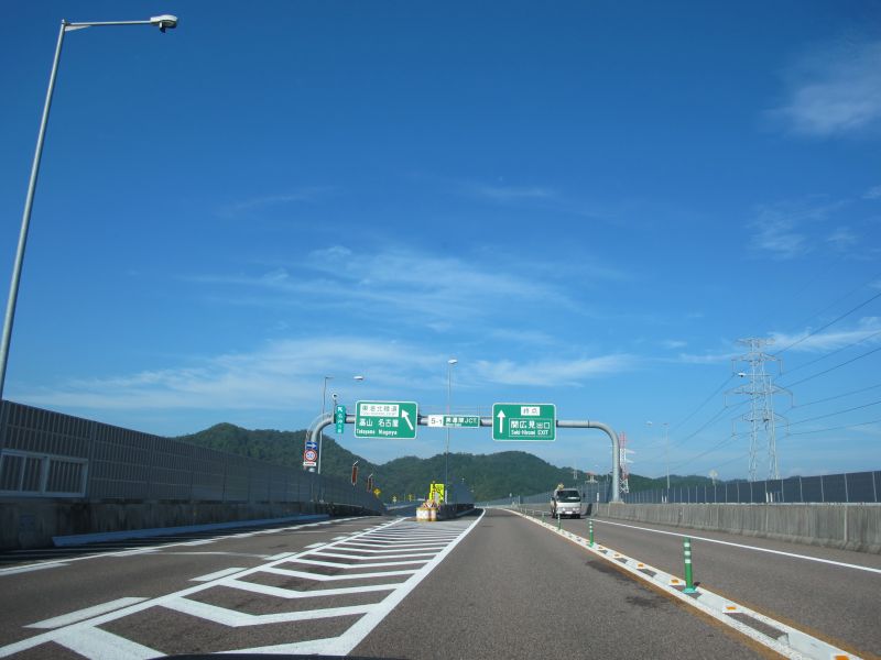 哀愁のプルーンと岐阜県警の神対応。_f0076731_18082177.jpg