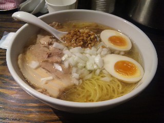 blog:塩ラーメンと甲子園_a0103940_1158397.jpg