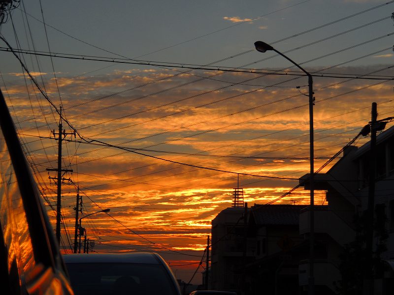 今日一日の空の写真_c0265095_22470498.jpg