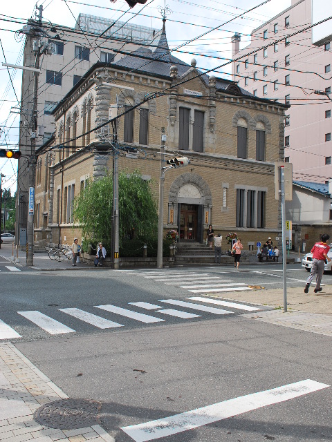 岩手県盛岡市の旧第九十銀行本店(明治モダン建築再訪)_f0142606_2524711.jpg
