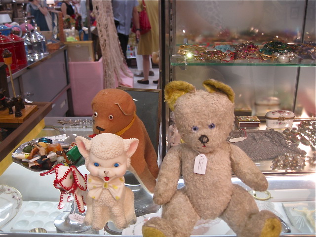 フランス展に行く_d0101846_6414446.jpg