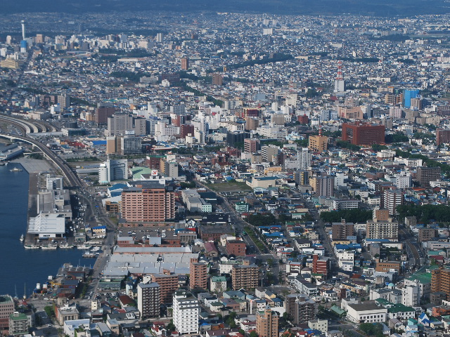 函館末広町の旧百十三銀行本店(建築家・関根要太郎函館作品再訪、その4)_f0142606_22145434.jpg