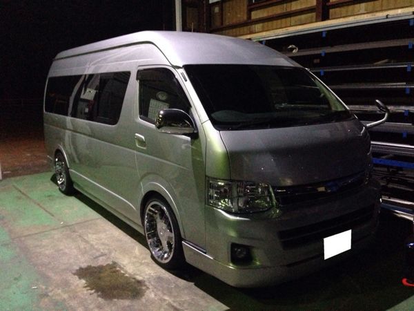 ハイエース200系カスタム☆_a0143349_20402443.jpg