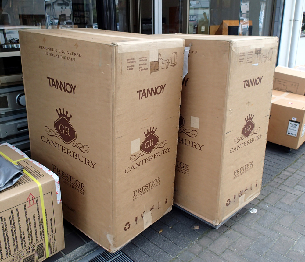 ＴＡＮＮＯＹ　カンタベリーＧＲ　試聴機が入っています。_b0262449_22564995.jpg
