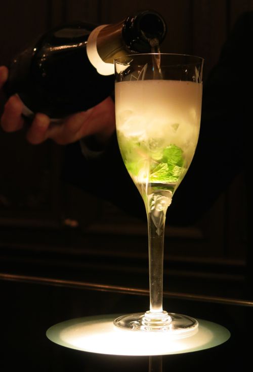 Savoy&Lalique @ KUGEL_c0108595_2384233.jpg