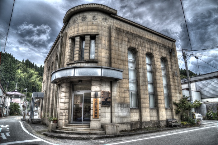 旧肥後銀行跡（小国町図書館）_e0135098_621316.jpg
