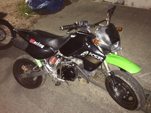 売】値下げしました。カワサキ KSR110 マフラーフェンダーレスカスタム