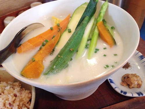 ちどりすーぷ/チキンの豆乳ぽとふ仕立て_a0251920_1212145.jpg