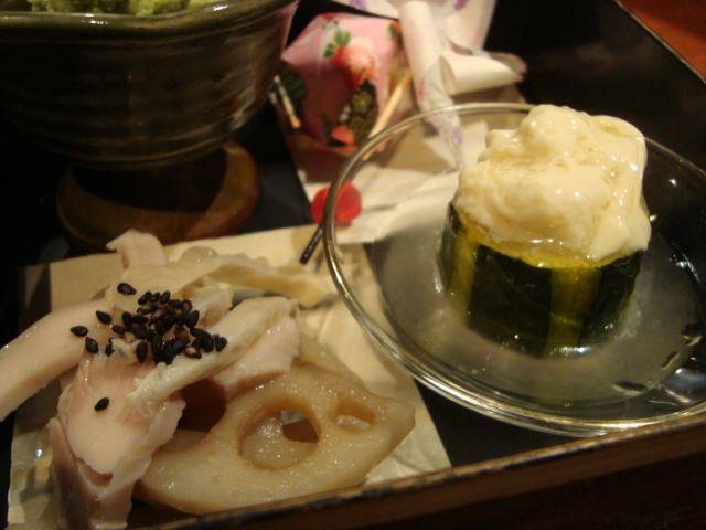 新富町「江戸肉割烹 ささや」へ行く。_f0232060_17492168.jpg