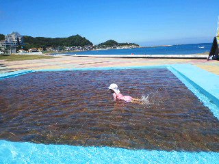 波左間海水浴場！（千葉県「休暇村館山」）_e0056973_22391981.jpg