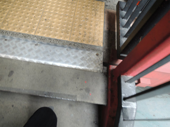 e0248743_728917.jpg