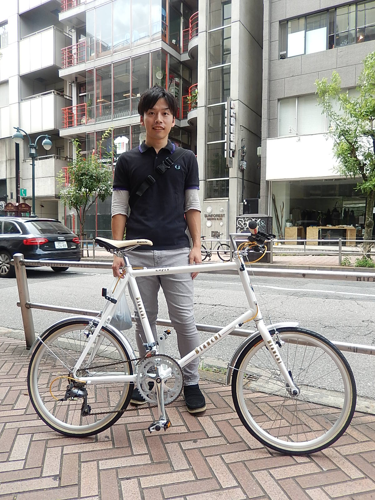 8月24日　渋谷　原宿　の自転車屋　FLAME bike前です_e0188759_13282546.jpg