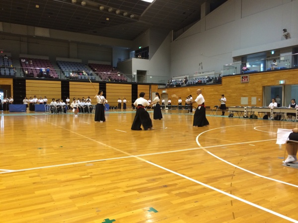 第48回九州なぎなた大会 日本の伝統文化はすばらしい 実践 体感系スポーツドクター佐田のブログ 第48回九州なぎなた大会 日本の伝統文化はすばらしい 実践 体感系スポーツドクター佐田のブログ