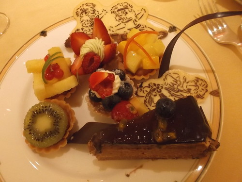 ディズニーアンバサダーホテル エンパイア・グリル_f0076001_20504631.jpg