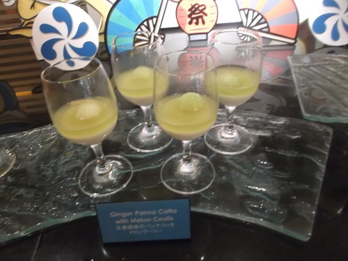 ディズニーアンバサダーホテル エンパイア・グリル_f0076001_20524065.jpg