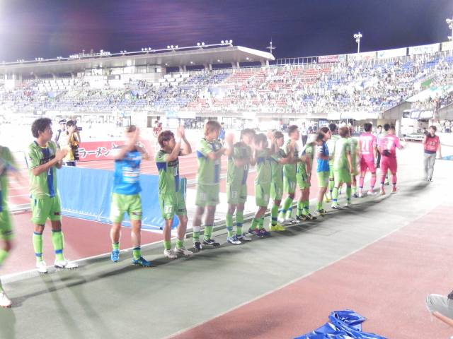 湘南vs磐田@ShonanBMWスタジアム平塚(参戦)_b0000829_748531.jpg