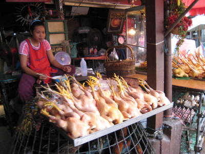 タイの食卓を支えるクロントイ_b0126549_15542181.jpg