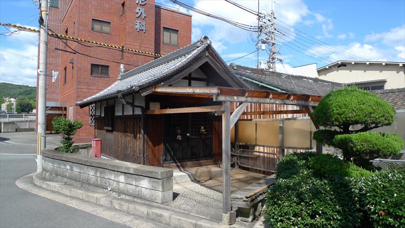 河内国分本町の街並み_f0139570_1759259.jpg