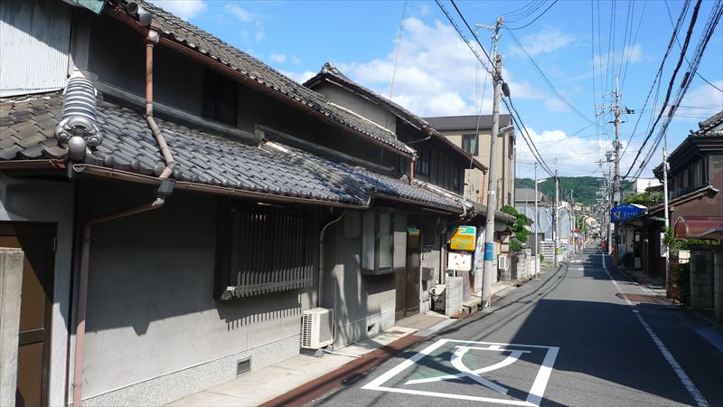 河内国分本町の街並み_f0139570_1804693.jpg
