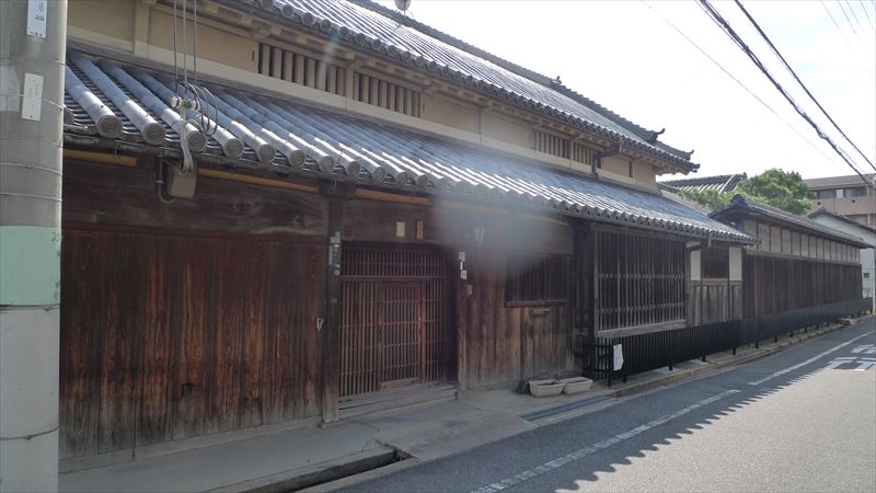 河内国分本町の街並み_f0139570_18292827.jpg