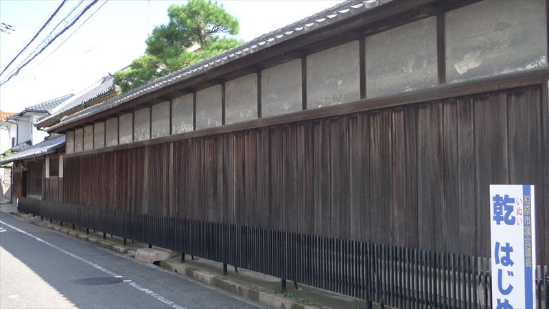 河内国分本町の街並み_f0139570_18328100.jpg