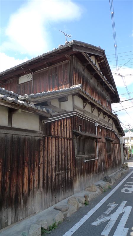 河内国分本町の街並み_f0139570_1836123.jpg
